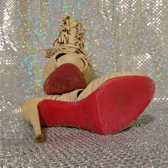 Louboutin Deva Tan Suede Heels sz 37 120mm - Picture 6 of 12